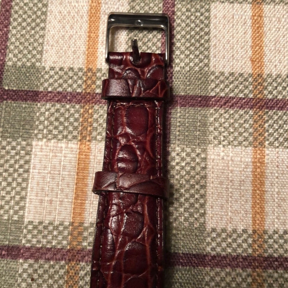Watch - Picture 3 of 4